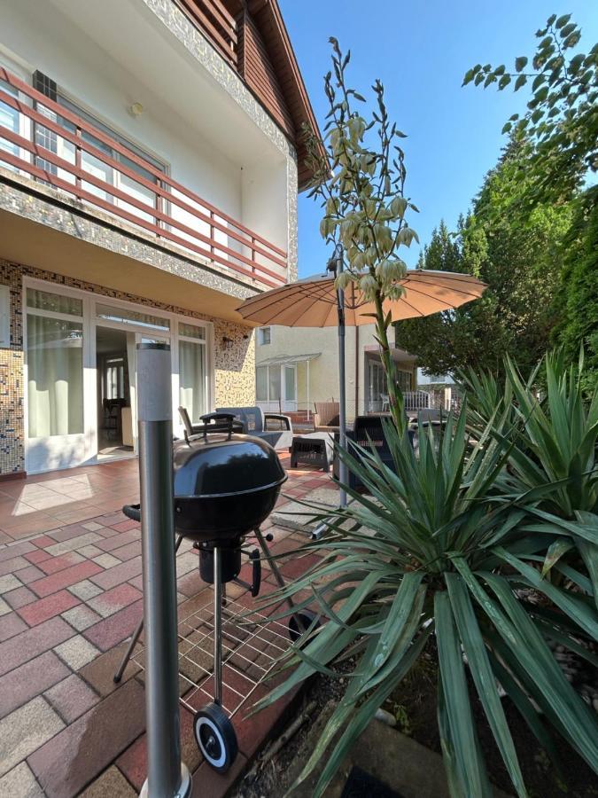 Villa Babzsi Nyaralo Vonyarcvashegy Exterior foto